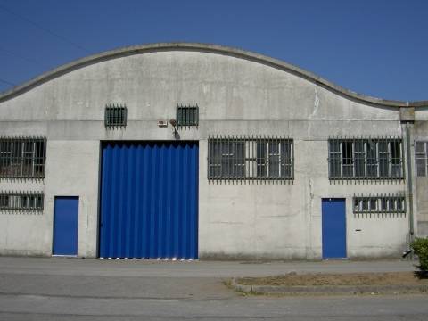 Armazém  Venda em São Pedro Fins,Maia