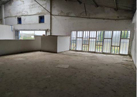 Armazém  Venda em São Pedro Fins,Maia