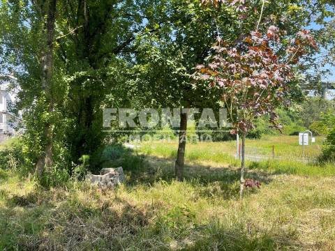 Terreno à venda – Oliveira do Douro