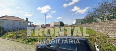 Terrenos com Projeto Aprovado | Pedrouços, Maia