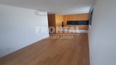 T1 Novo com Terraço e Lugar de Garagem - Canidelo, Vila Nova De Gaia