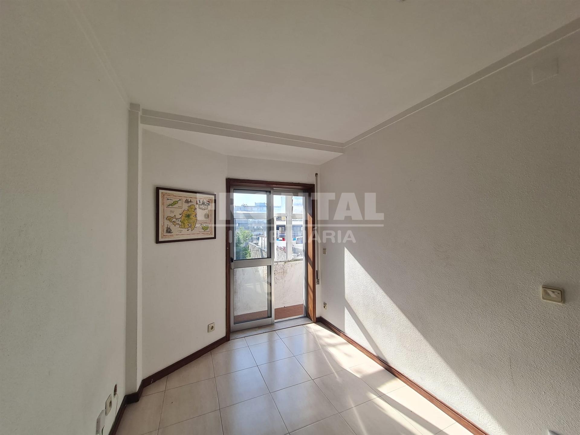 T0  – Bonfim, Porto