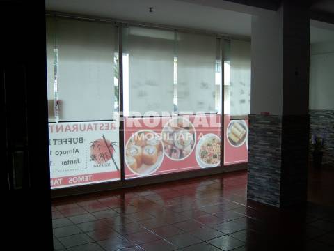 Loja para Comércio e Serviços – 147 m² | Águas Santas, Maia