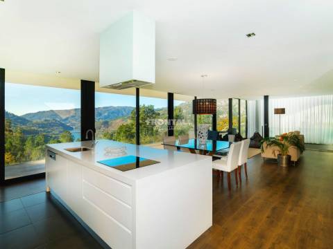 Moradia de Luxo - Gerês, Braga