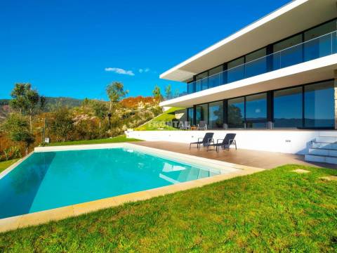 Moradia de Luxo - Gerês, Braga