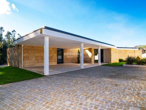 Moradia de Luxo - Gerês, Braga