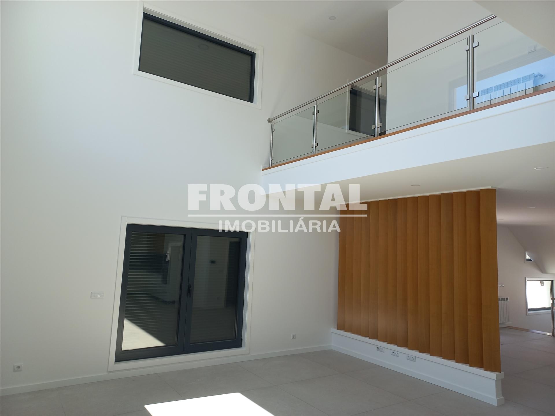 Moradia Isolada T4 Venda em Mirandela,Mirandela
