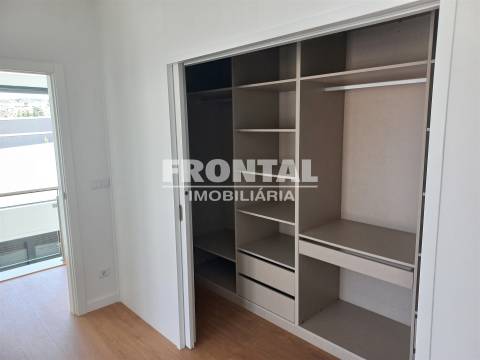 Moradia T4 Independente - 244 m2 | Centro de Mirandela, Bragança