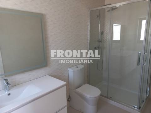 Moradia T4 Independente - 244 m2 | Centro de Mirandela, Bragança