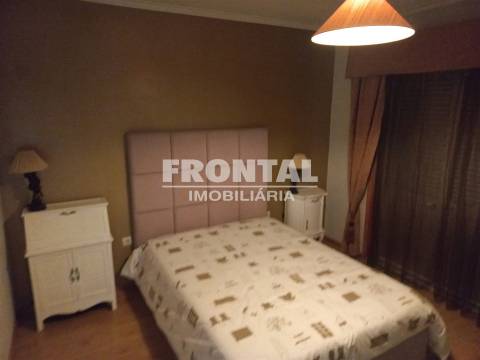 Moradia Geminada T4 Venda em Mirandela,Mirandela