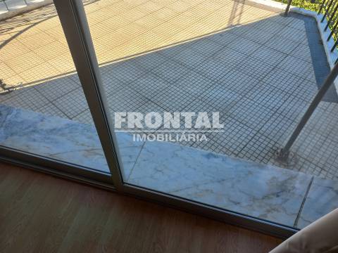 Moradia Geminada T4 Venda em Mirandela,Mirandela