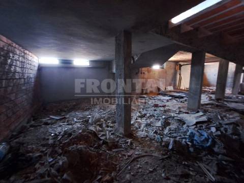 Loja de destaque - Madalena, Vila Nova de Gaia