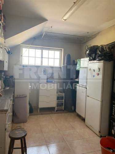 Moradia T3 com Terraços, Jardim e Muita Luz Natural – Grijó