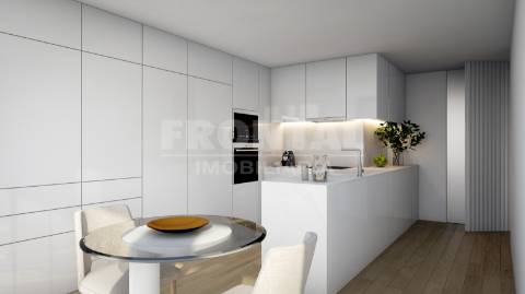 Apartamento T1 com Jardim Privativo e Garagem – Costa Cabral, Paranhos, Porto