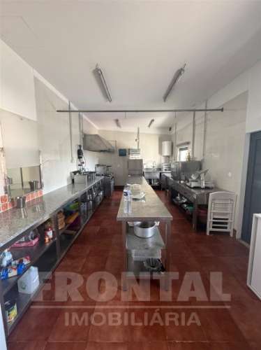 Moradia T3 + Espaço para Eventos - Santo Tirso, Porto