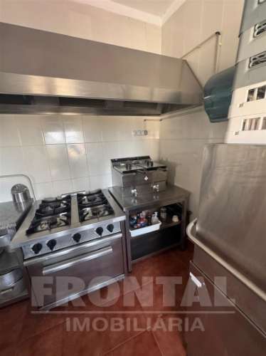 Moradia T3 + Espaço para Eventos - Santo Tirso, Porto