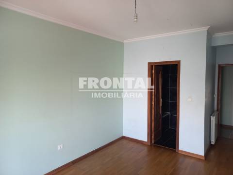 Apartamento T4 Venda em Valpaços e Sanfins,Valpaços