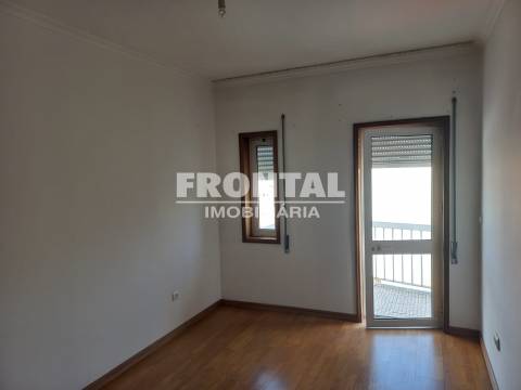 Apartamento T4 Venda em Valpaços e Sanfins,Valpaços