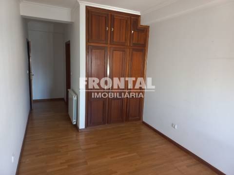 Apartamento T4 Venda em Valpaços e Sanfins,Valpaços