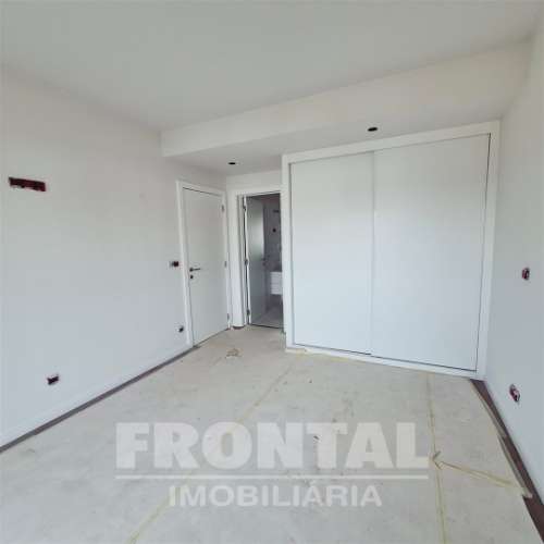 Apartamento T3 na Circunvalação