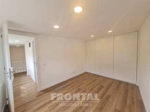 Moradia T2 Impecável e Renovada à venda | Paranhos, Porto