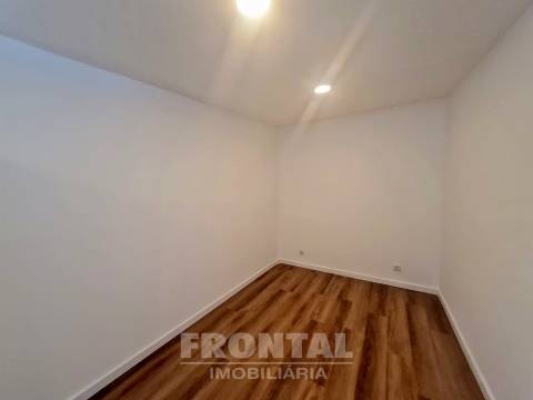 Moradia T2 Impecável e Renovada à venda | Paranhos, Porto