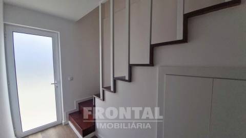 Moradia T2 Impecável e Renovada à venda | Paranhos, Porto