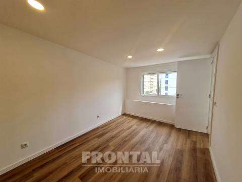 Moradia T2 Impecável e Renovada à venda | Paranhos, Porto