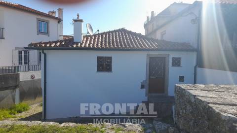 Moradia T2 Duplex com Vista Rio | Centro Histórico de Caminha, Viana Do Castelo