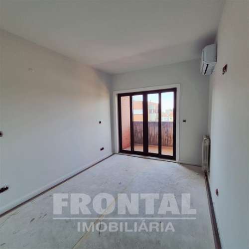 Apartamento T2 - Junto à Circunvalação | São Mamede De Infesta, Matosinhos