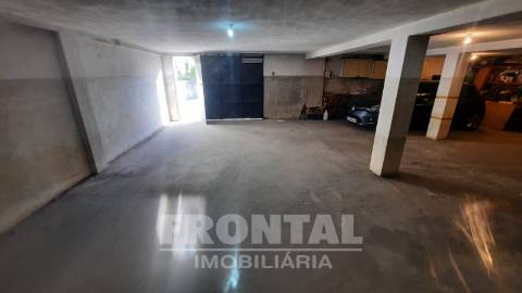 Apartamento T3 - 97 m² | Rio Tinto, Gondomar, Porto