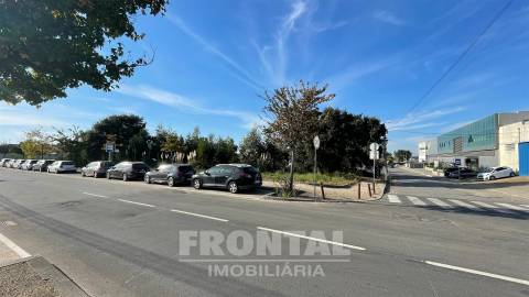 Terreno com 9.900 m² + PIP aprovado) | Gulpilhares, Vila Nova de Gaia, Porto