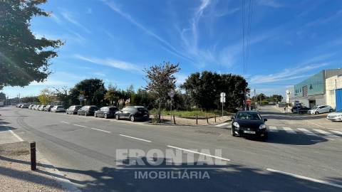 Terreno com 9.900 m² + PIP aprovado) | Gulpilhares, Vila Nova de Gaia, Porto