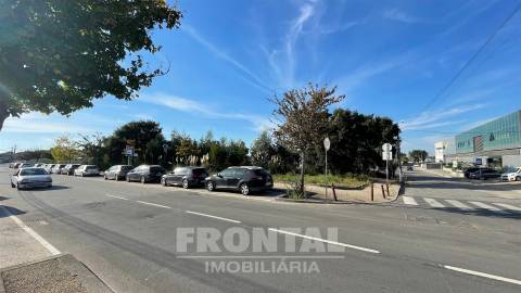 Terreno com 9.900 m² + PIP aprovado) | Gulpilhares, Vila Nova de Gaia, Porto