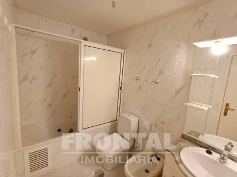 Apartamento T3 (7º Andar) + Garagem + Vistas Mar | Matosinhos Sul, Porto