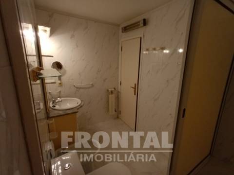 Apartamento T3 (7º Andar) + Garagem + Vistas Mar | Matosinhos Sul, Porto