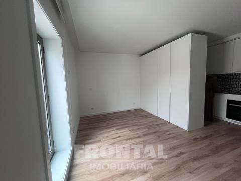 T0 Novo com Garagem | Paranhos, Porto