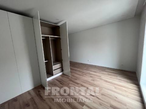 T0 Novo com Garagem | Paranhos, Porto