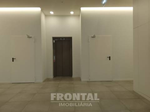 T0 Novo com Garagem | Paranhos, Porto