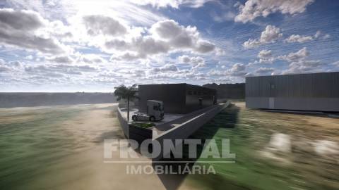 Terreno com Projeto Aprovado - 2.600 m² | São Pedro da Cova, Porto