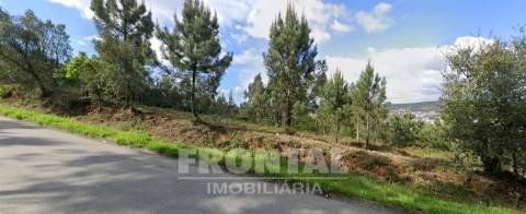 Terreno com potencial de construção | Senhora dos Chãos, Valongo, Porto