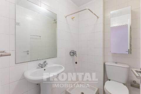 Moradia T4 + T2 com Vistas Deslumbrantes sobre o Rio Douro – Possibilidade de Permuta