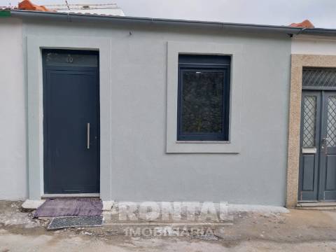 Moradia T1 Renovada, Próximo ao Metro | Cedofeita, Porto