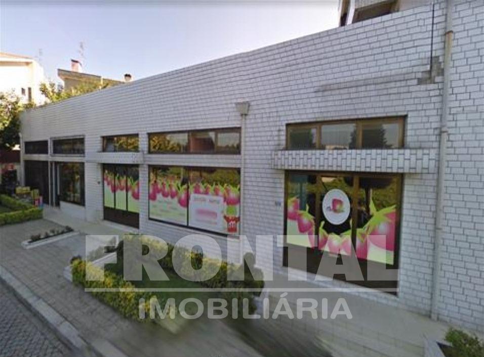 Loja com Rentabilidade Superior a 6% | Centro da Maia, Moreira, Maia