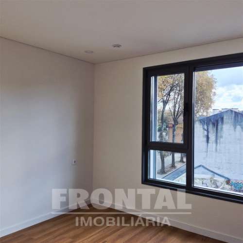 Apartamento T2+1 com Sótão + Garagem | Arca D’Água, Paranhos, Porto