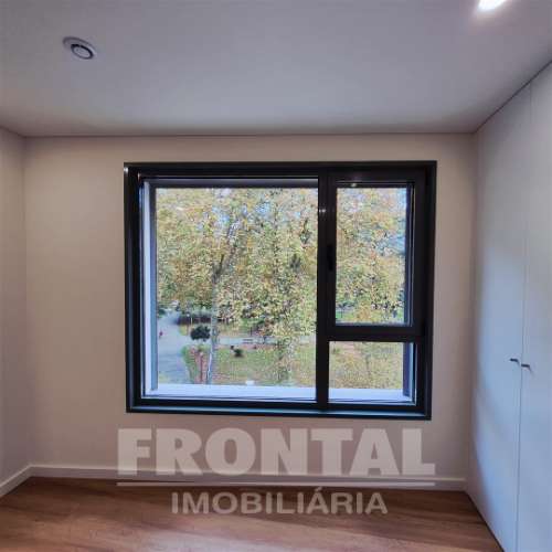Apartamento T2+1 com Sótão + Garagem | Arca D’Água, Paranhos, Porto