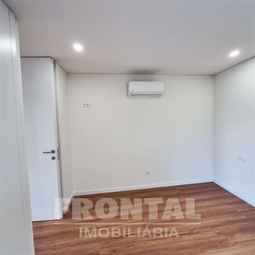 Apartamento T2+1 com Sótão + Garagem | Arca D’Água, Paranhos, Porto