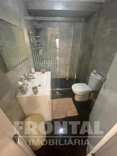 T2 com Duas Frentes, Elevador e Varandas | Rio Tinto, Gondomar