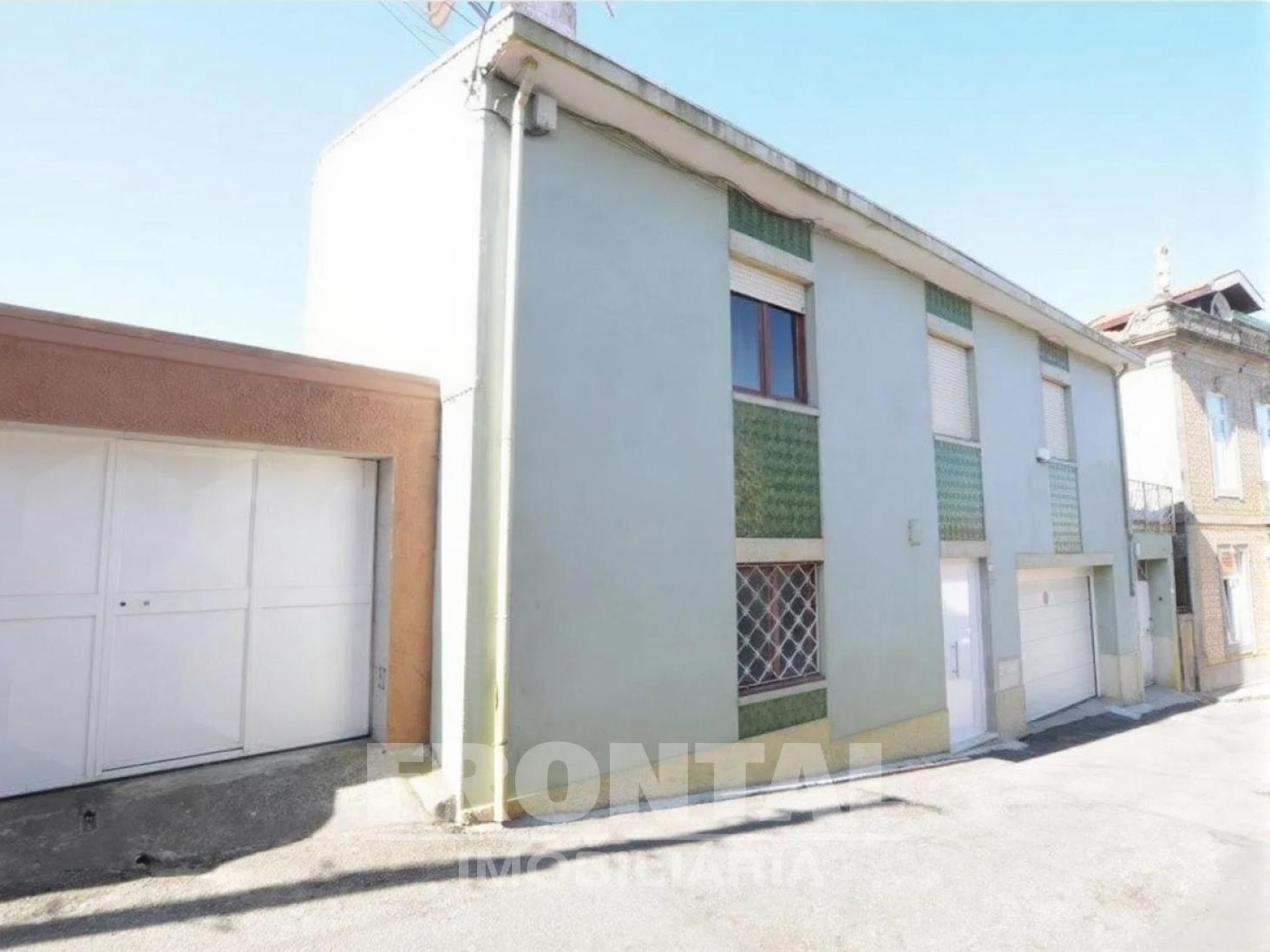 Moradia T4 + Armazém | Avintes, Vila Nova De Gaia