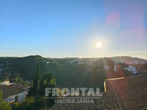 Moradia T4 + Armazém | Avintes, Vila Nova De Gaia